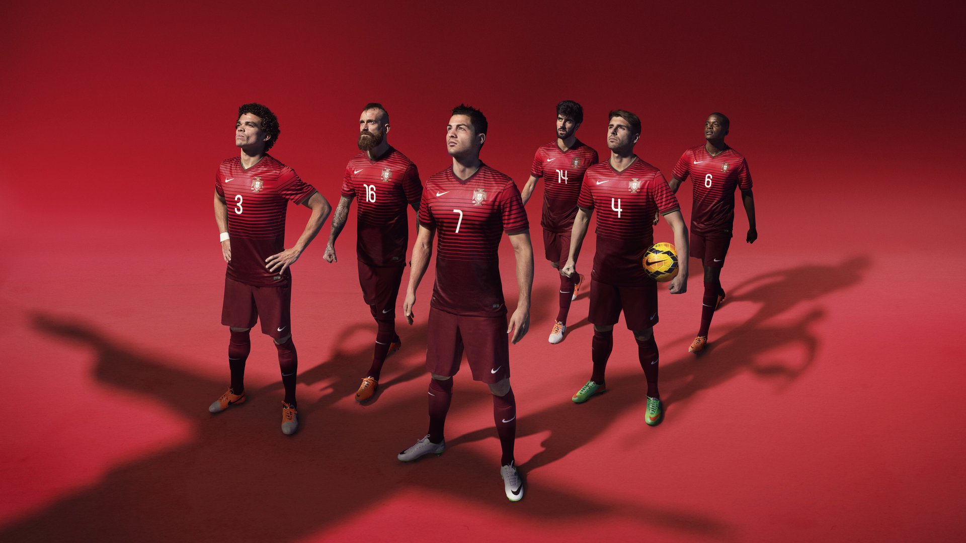 黄蜂调整出手结构外线命中率显著提升，黄蜂内线